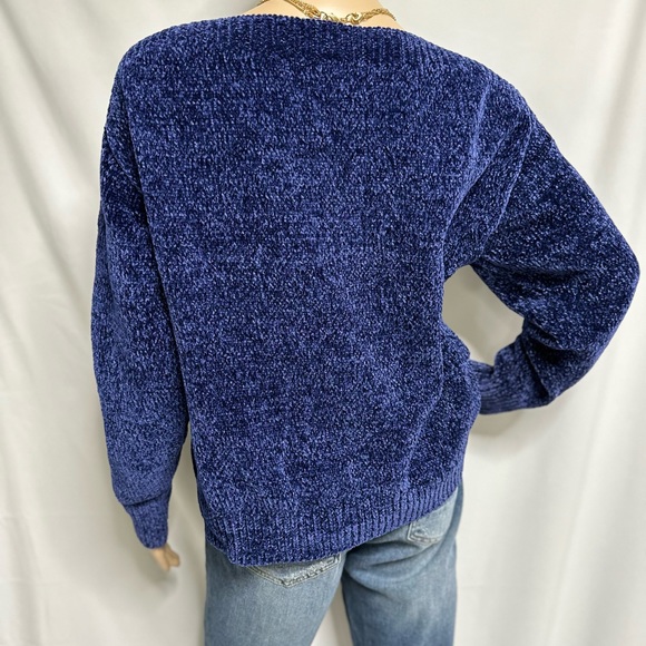 TOMMY BAHAMA SWEATER - Picture 4 of 5